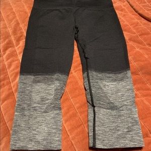 Lululemon cropped leggings